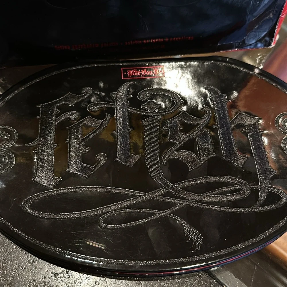 KAT VON D FETISH EYESHADOW PALETTE NIB